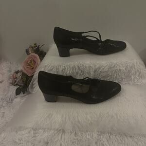 Trotters Black Mary Jane Low Heel Shoes Women Slip On Comfort Classic 11M/41EU